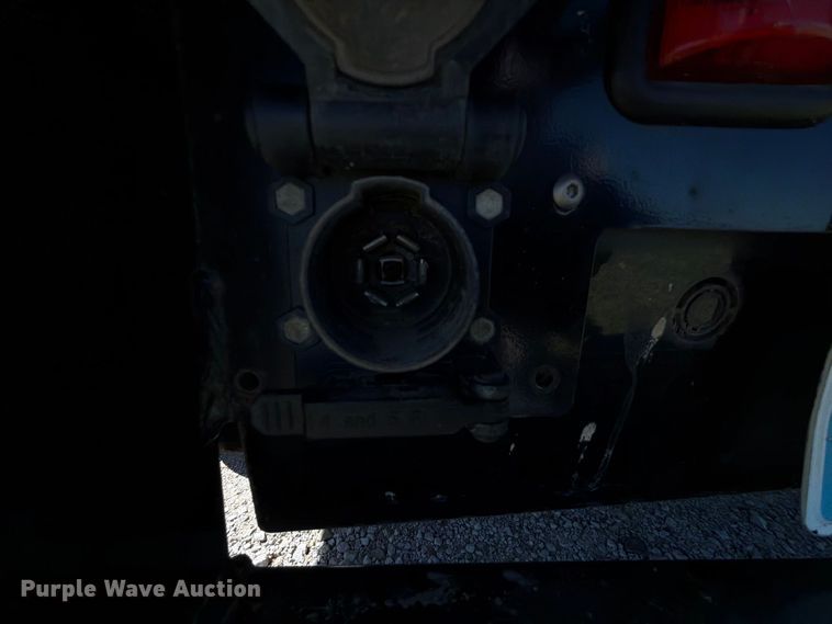 image for item FK5285 2018 Chevrolet Silverado 3500HD Crew Cab bale bed pickup truck