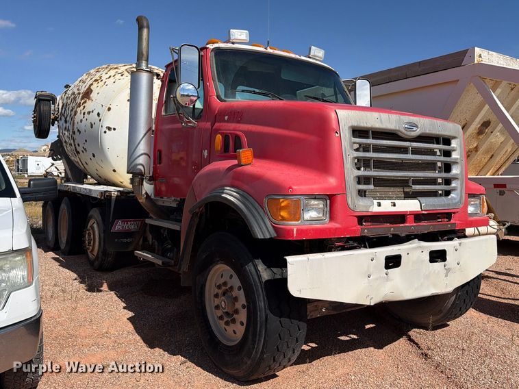 image for item FM7664 2004 Sterling Truck L9500 Series ready mix truck