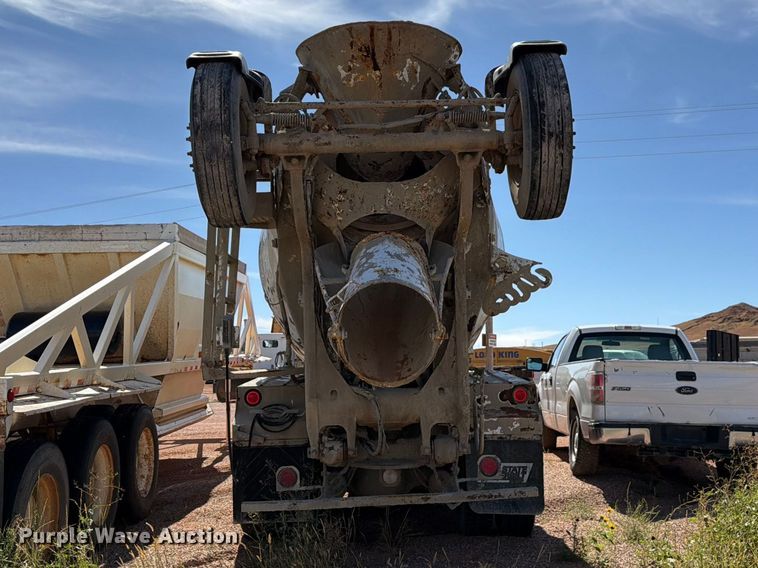 image for item FM7664 2004 Sterling Truck L9500 Series ready mix truck