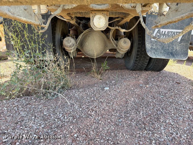 image for item FM7664 2004 Sterling Truck L9500 Series ready mix truck
