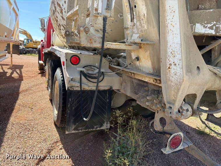image for item FM7664 2004 Sterling Truck L9500 Series ready mix truck