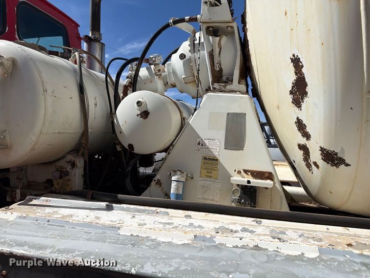 image for item FM7664 2004 Sterling Truck L9500 Series ready mix truck