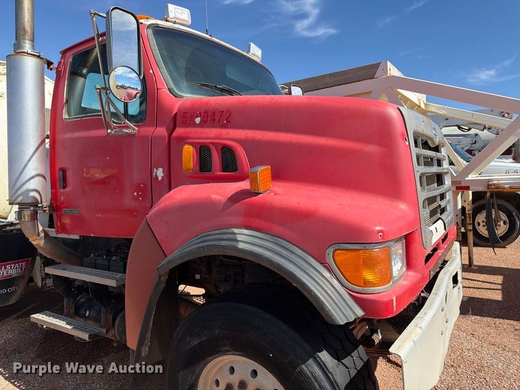 image for item FM7664 2004 Sterling Truck L9500 Series ready mix truck
