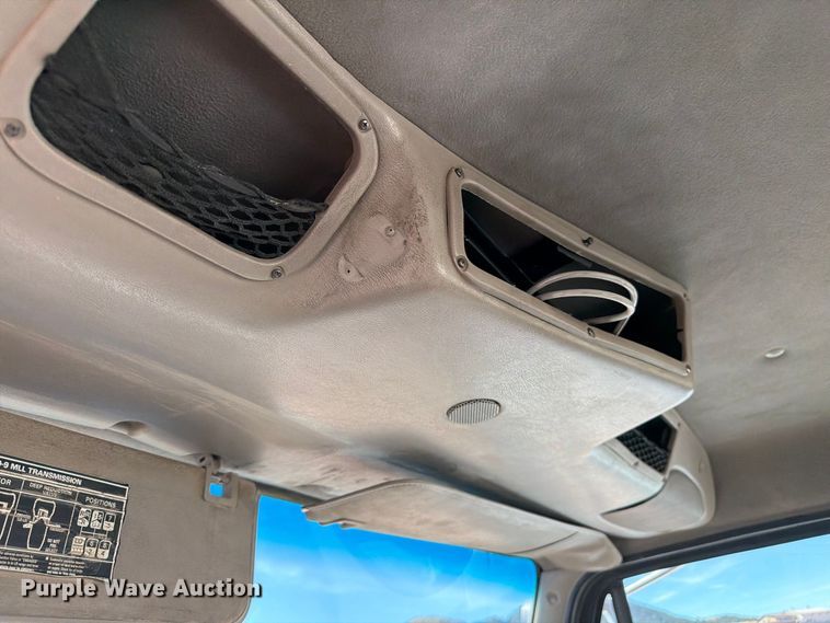 image for item FM7664 2004 Sterling Truck L9500 Series ready mix truck