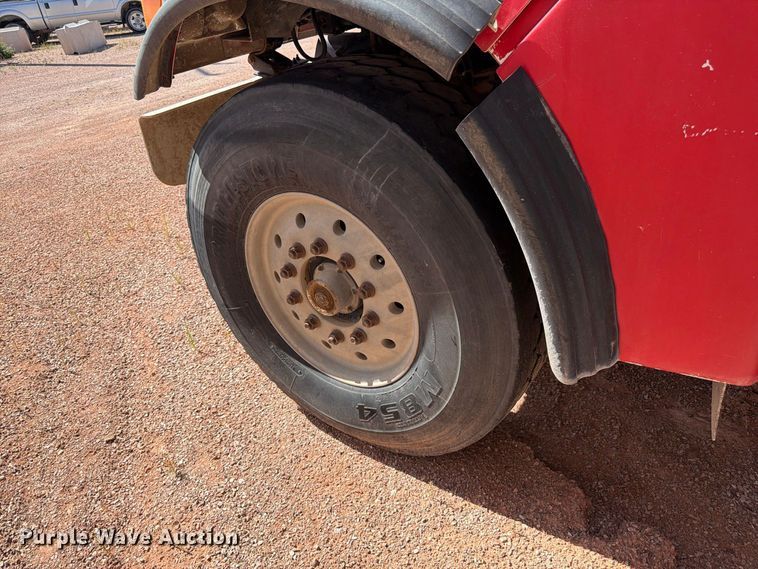 image for item FM7664 2004 Sterling Truck L9500 Series ready mix truck