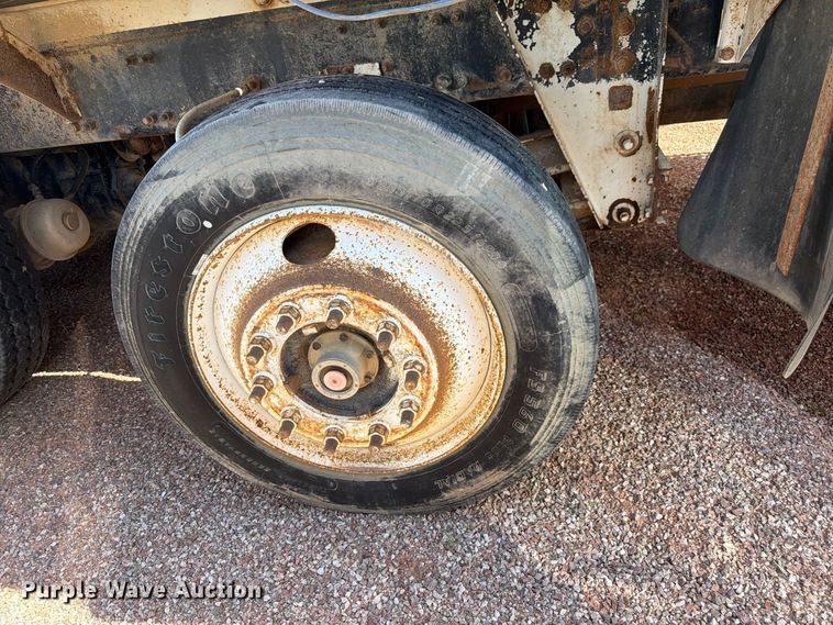 image for item FM7664 2004 Sterling Truck L9500 Series ready mix truck