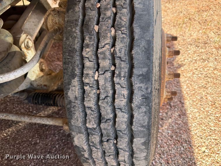 image for item FM7664 2004 Sterling Truck L9500 Series ready mix truck