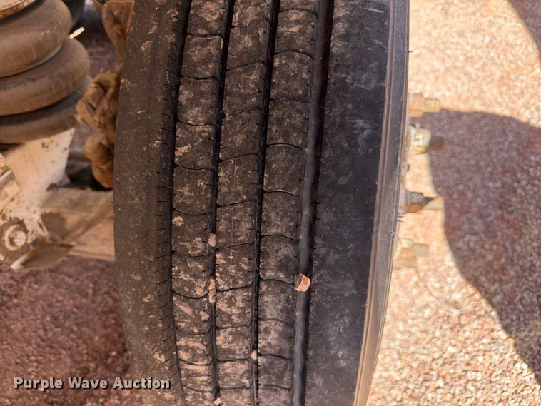 image for item FM7664 2004 Sterling Truck L9500 Series ready mix truck