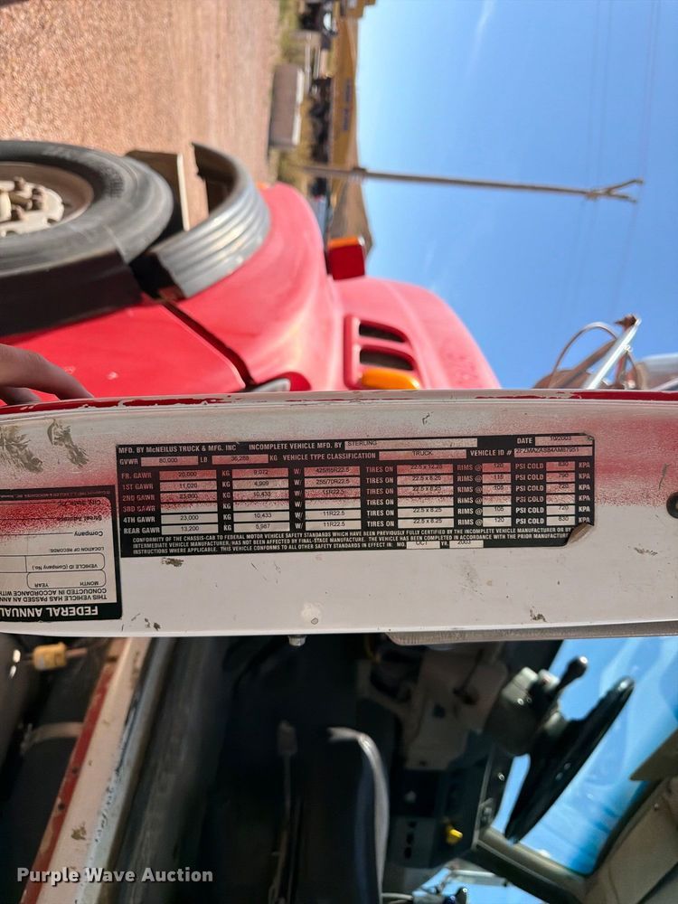 image for item FM7664 2004 Sterling Truck L9500 Series ready mix truck