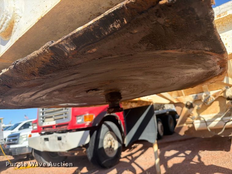 image for item FM7665 2002 Ranch bottom dump trailer
