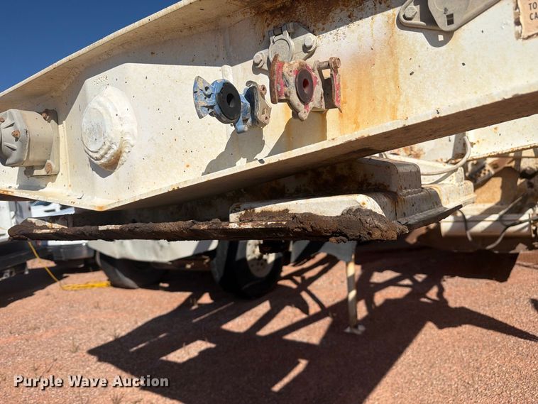 image for item FM7665 2002 Ranch bottom dump trailer