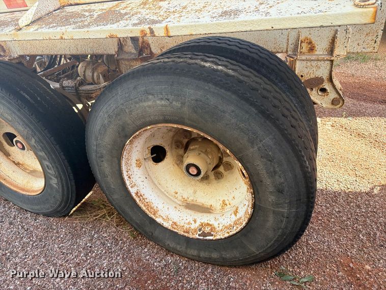 image for item FM7665 2002 Ranch bottom dump trailer