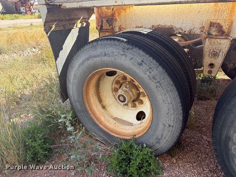 image for item FM7665 2002 Ranch bottom dump trailer