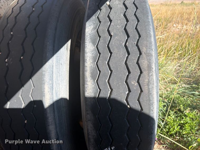 image for item FM7665 2002 Ranch bottom dump trailer