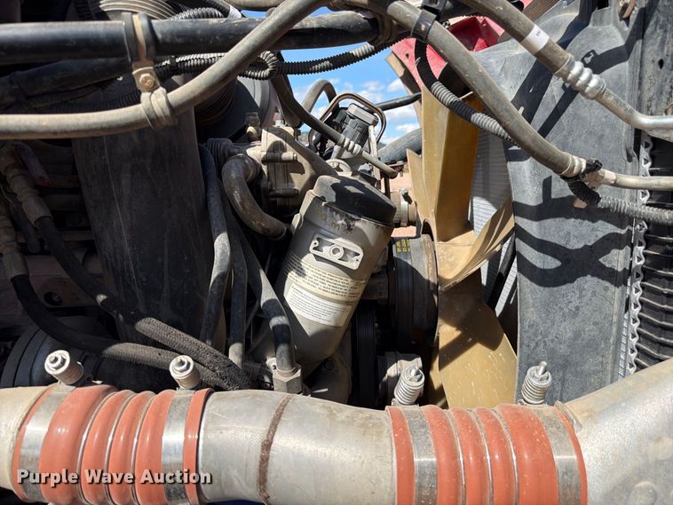 image for item FM7668 2006 Sterling Truck L9500 Series concrete pump truck