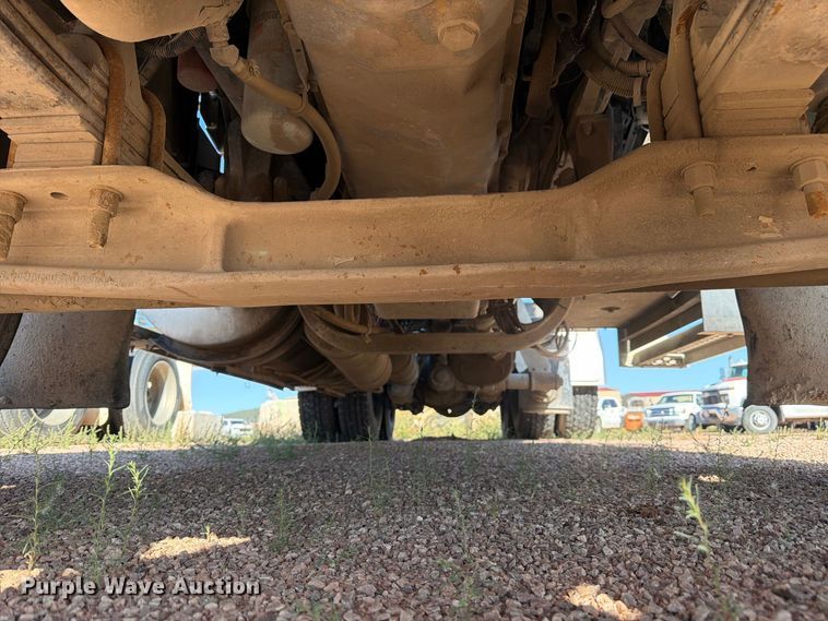 image for item FM7670 2005 Kenworth W900 semi truck