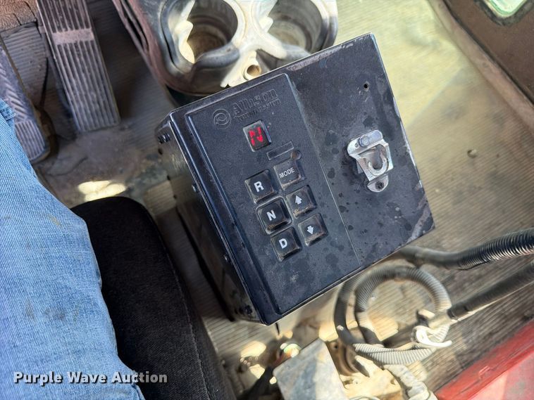 image for item FM7673 2003 Kenworth W900 ready mix truck