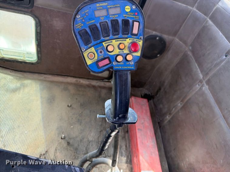 image for item FM7673 2003 Kenworth W900 ready mix truck