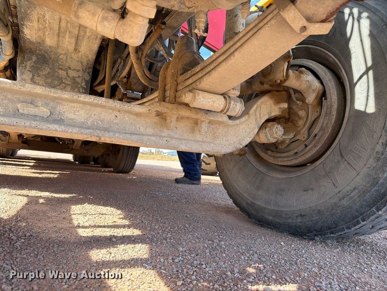 image for item FM7673 2003 Kenworth W900 ready mix truck