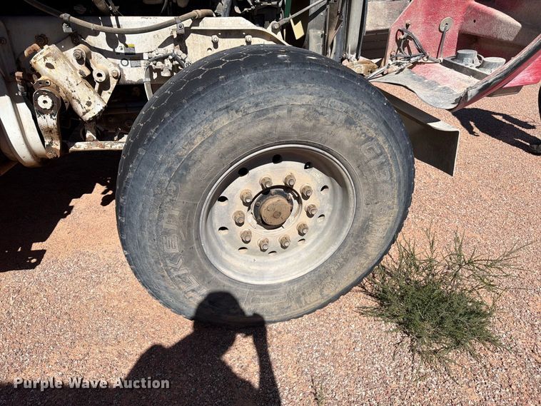 image for item FM7673 2003 Kenworth W900 ready mix truck