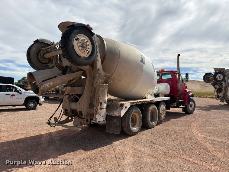 image for item FM7674 2006 Sterling Truck L9500 Series ready mix truck