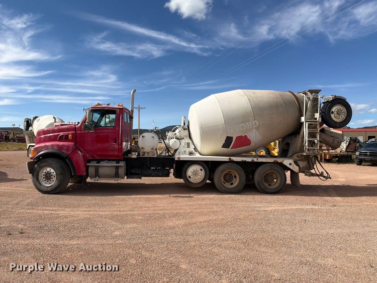 image for item FM7674 2006 Sterling Truck L9500 Series ready mix truck