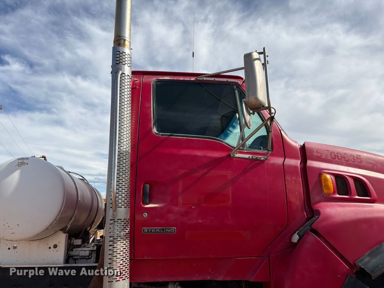 image for item FM7674 2006 Sterling Truck L9500 Series ready mix truck