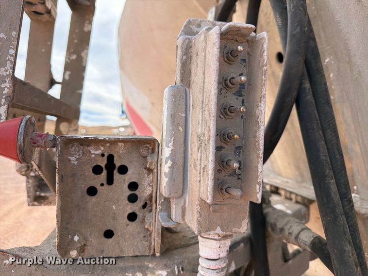 image for item FM7674 2006 Sterling Truck L9500 Series ready mix truck
