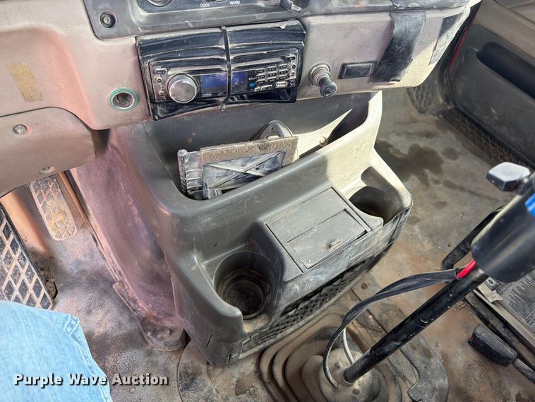 image for item FM7674 2006 Sterling Truck L9500 Series ready mix truck