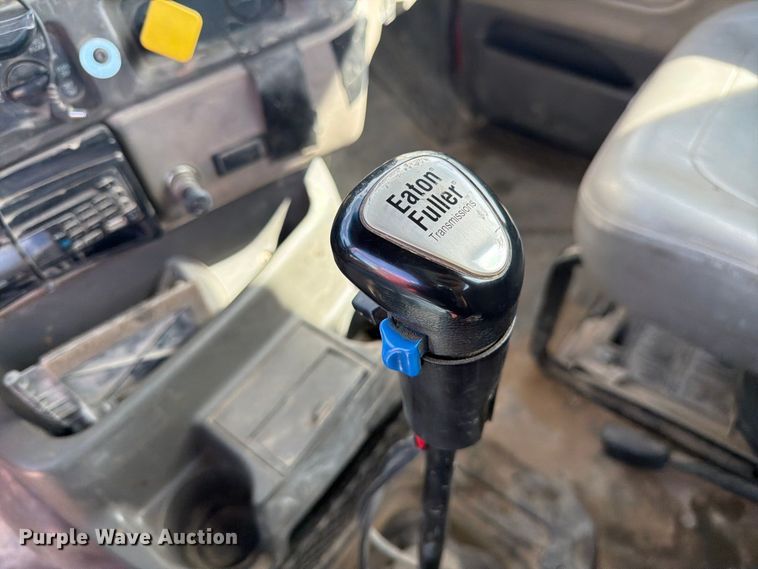 image for item FM7674 2006 Sterling Truck L9500 Series ready mix truck