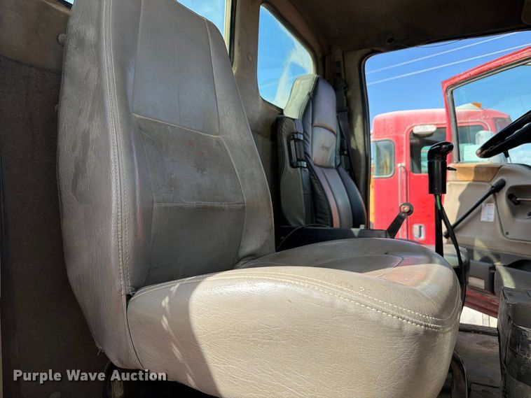 image for item FM7674 2006 Sterling Truck L9500 Series ready mix truck