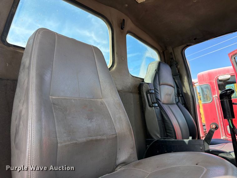 image for item FM7674 2006 Sterling Truck L9500 Series ready mix truck