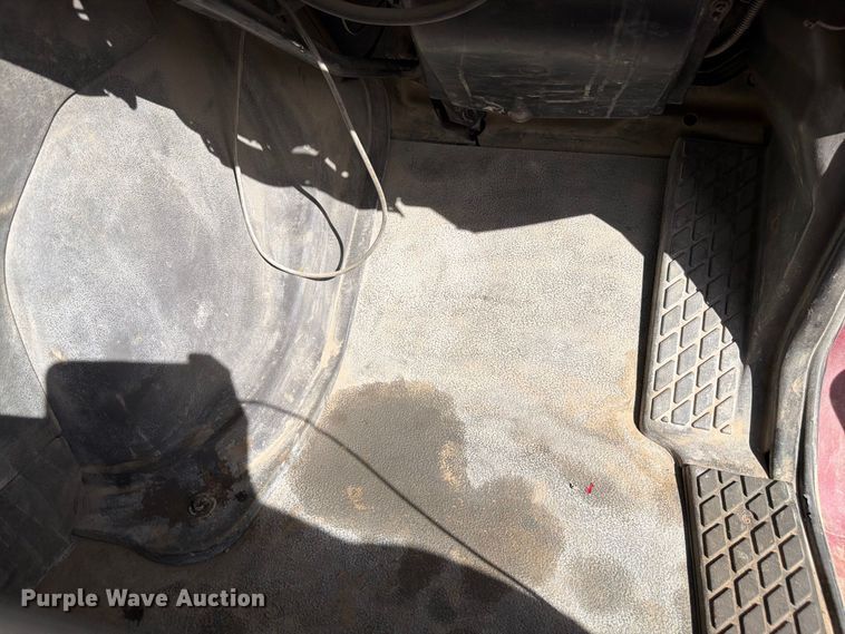 image for item FM7674 2006 Sterling Truck L9500 Series ready mix truck