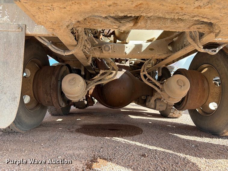 image for item FM7674 2006 Sterling Truck L9500 Series ready mix truck