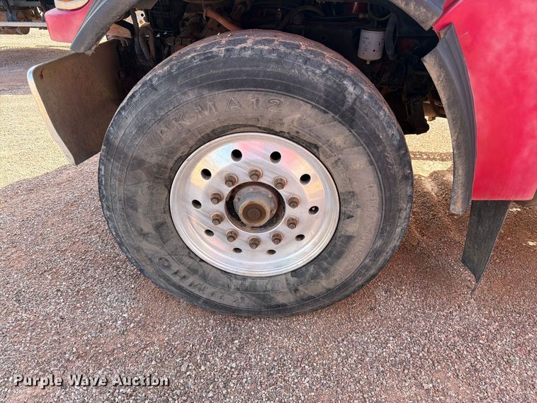 image for item FM7674 2006 Sterling Truck L9500 Series ready mix truck