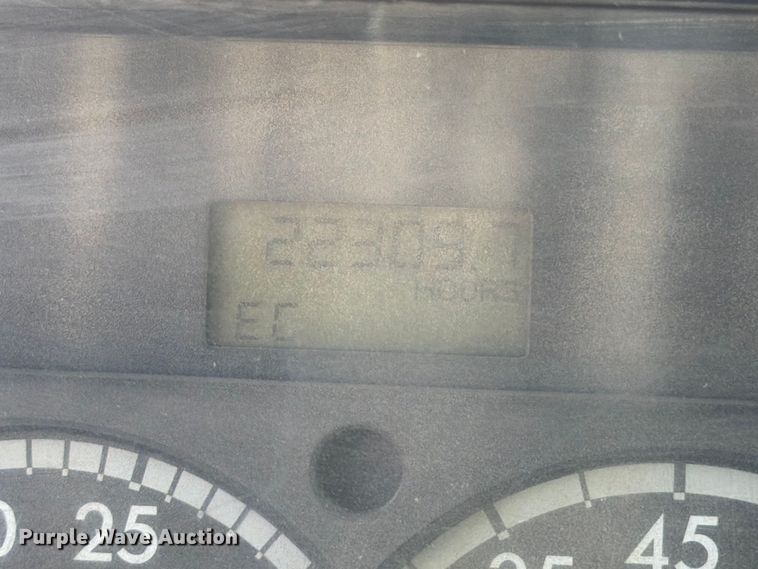 image for item FM7674 2006 Sterling Truck L9500 Series ready mix truck