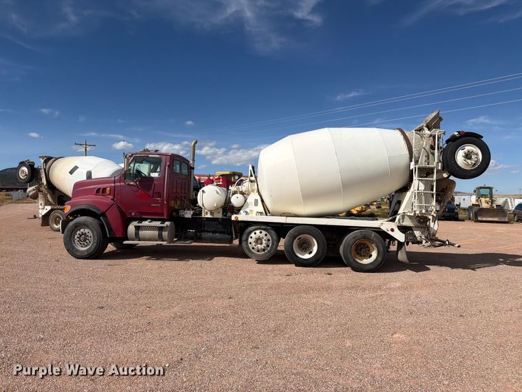 image for item FM7675 2006 Sterling Truck L9500 Series ready mix truck