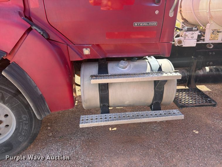 image for item FM7675 2006 Sterling Truck L9500 Series ready mix truck