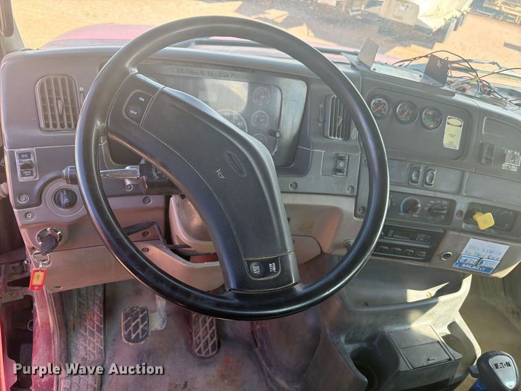 image for item FM7675 2006 Sterling Truck L9500 Series ready mix truck
