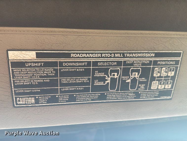 image for item FM7675 2006 Sterling Truck L9500 Series ready mix truck