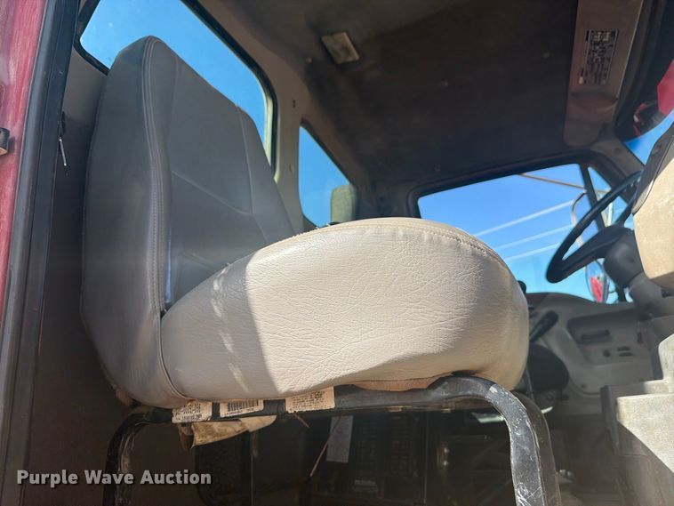 image for item FM7675 2006 Sterling Truck L9500 Series ready mix truck