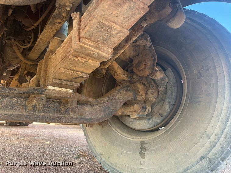 image for item FM7675 2006 Sterling Truck L9500 Series ready mix truck