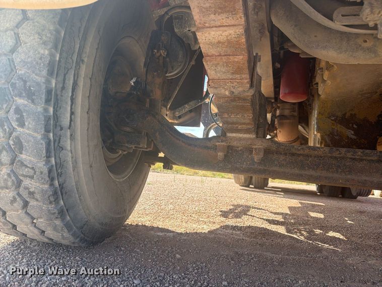 image for item FM7675 2006 Sterling Truck L9500 Series ready mix truck