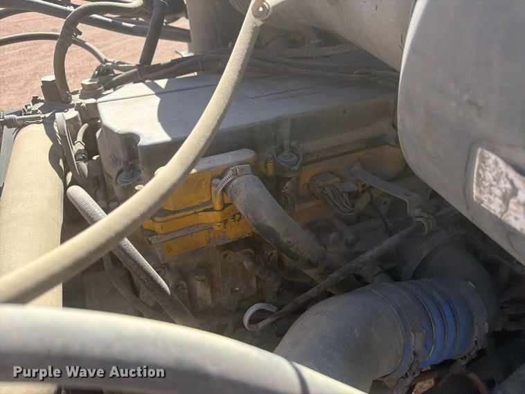 image for item FM7675 2006 Sterling Truck L9500 Series ready mix truck