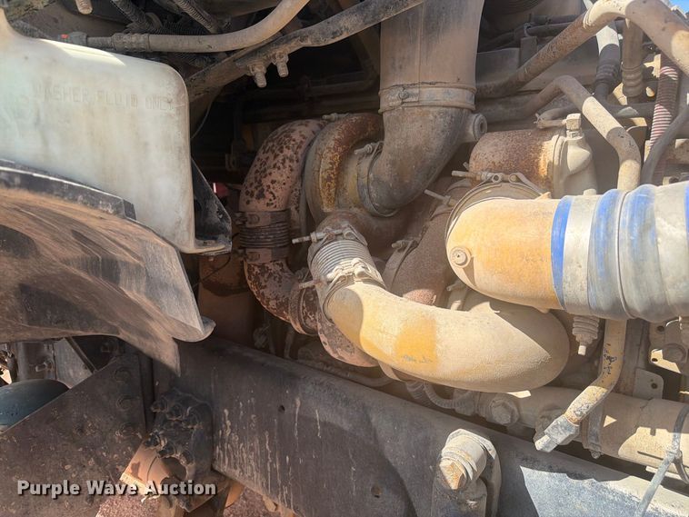 image for item FM7675 2006 Sterling Truck L9500 Series ready mix truck