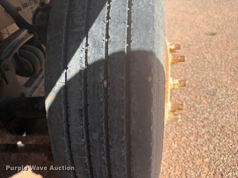 image for item FM7675 2006 Sterling Truck L9500 Series ready mix truck