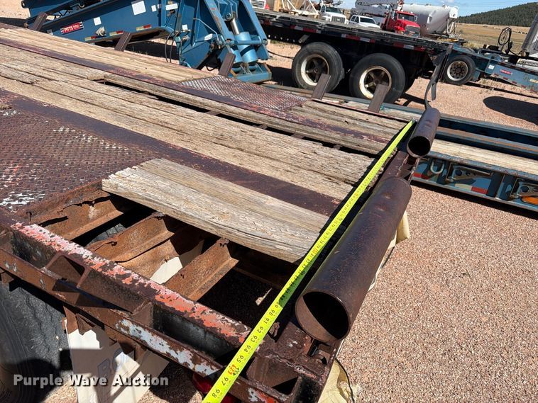 image for item FM7686 1991 Dorsey drop deck trailer