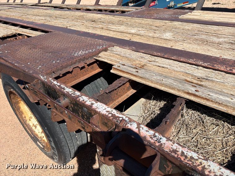 image for item FM7686 1991 Dorsey drop deck trailer