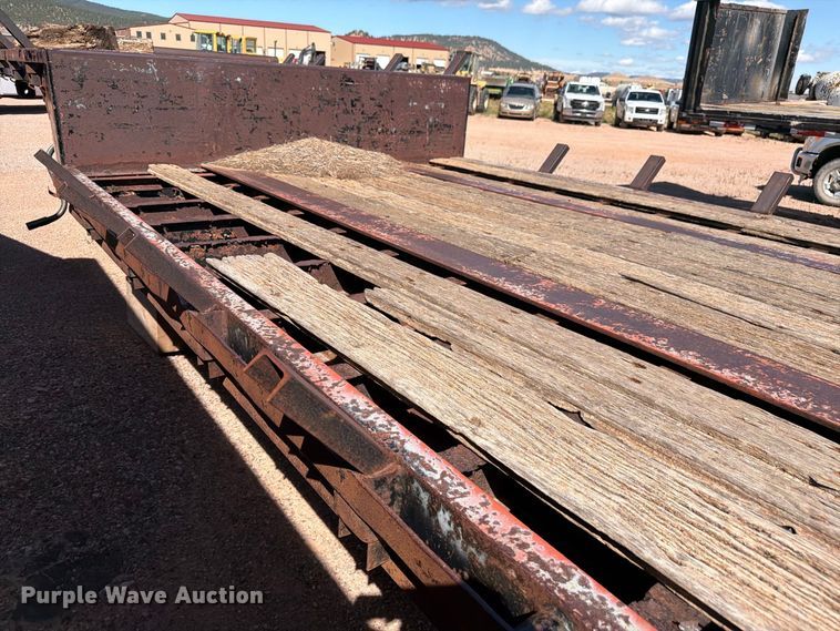 image for item FM7686 1991 Dorsey drop deck trailer