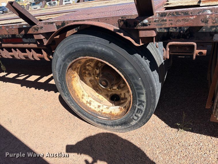 image for item FM7686 1991 Dorsey drop deck trailer